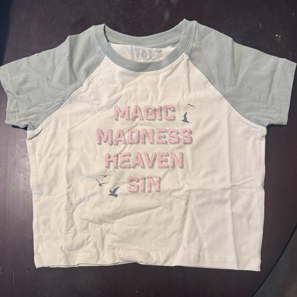 XS Magic Madness Heaven Cropped Baby tee, tshirt